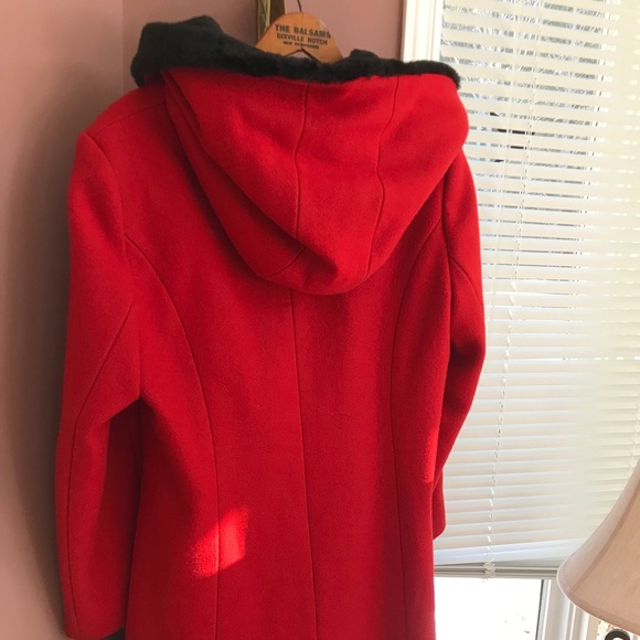 Vintage Red Wool Coat - Picture 3 of 8